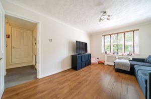 Lounge angle 5- click for photo gallery